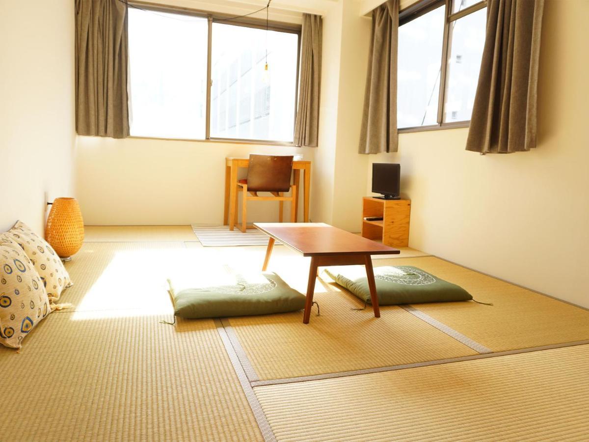 Beehive Hostel Ōsaka Exterior foto